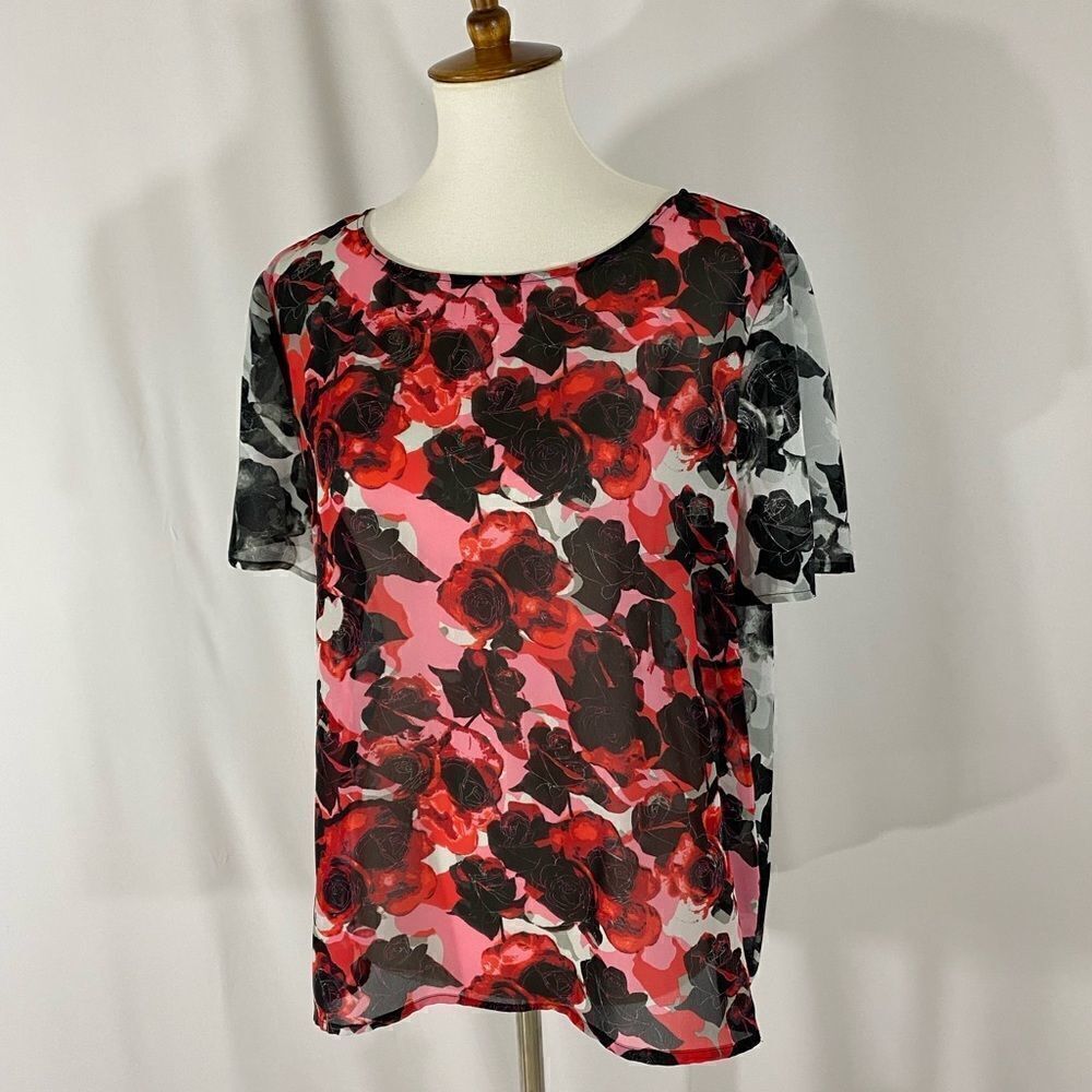NWOT Halogen Floral Short Sleeve Top